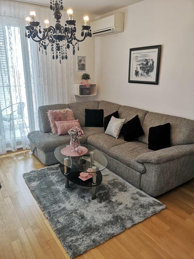 Apartment Ines 2 Split Eksteriør billede