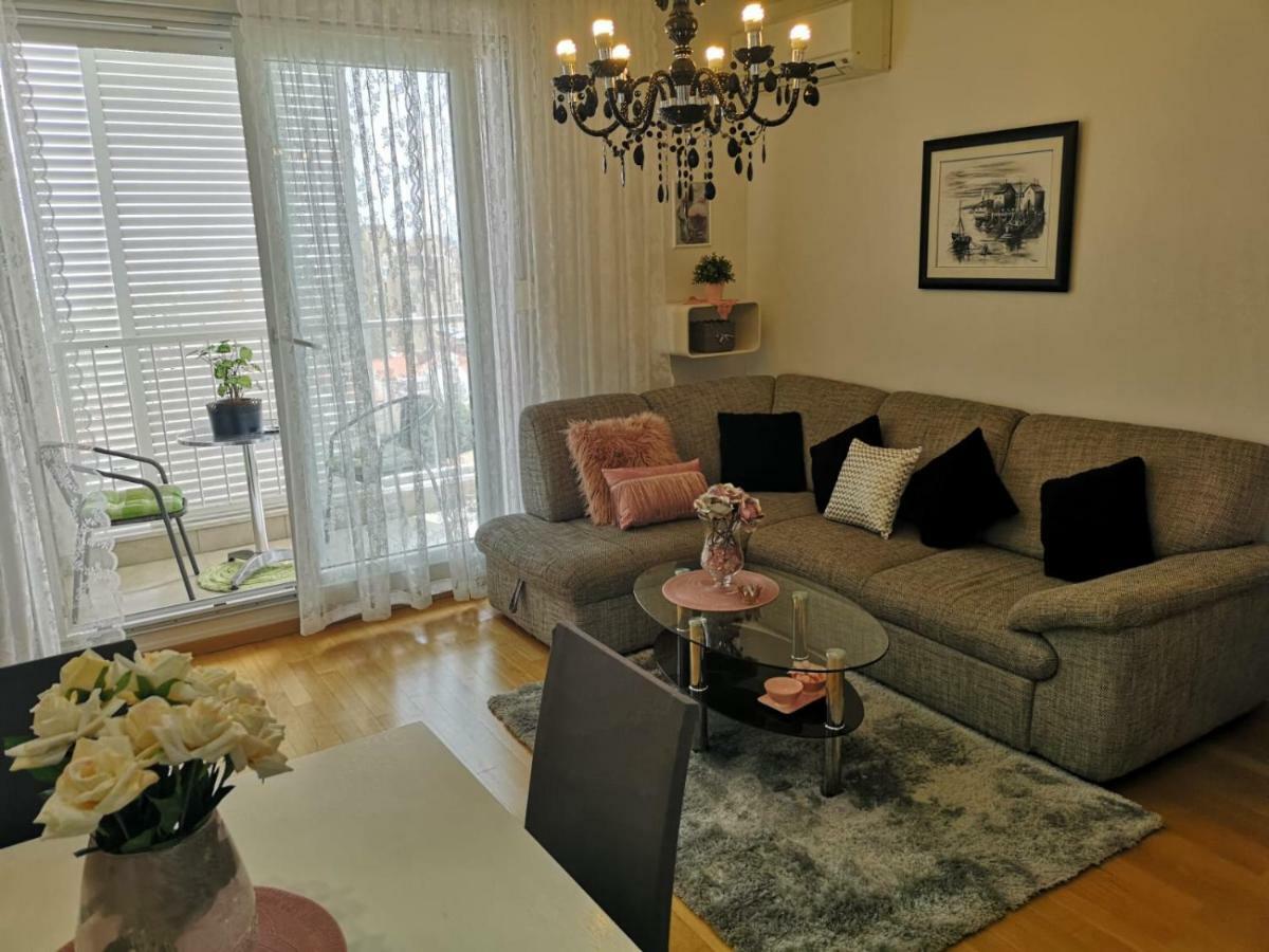 Apartment Ines 2 Split Eksteriør billede